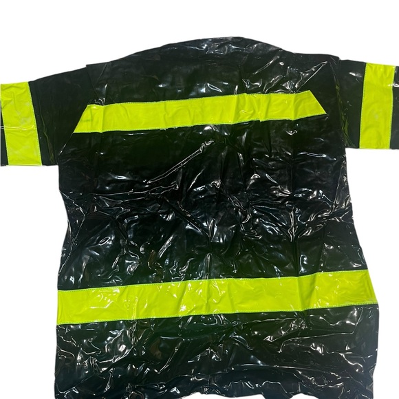 Emergency Services Jacket - Picture 5 of 6